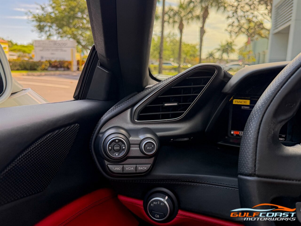 Used 2018 Ferrari 488 Spider RWD image 19