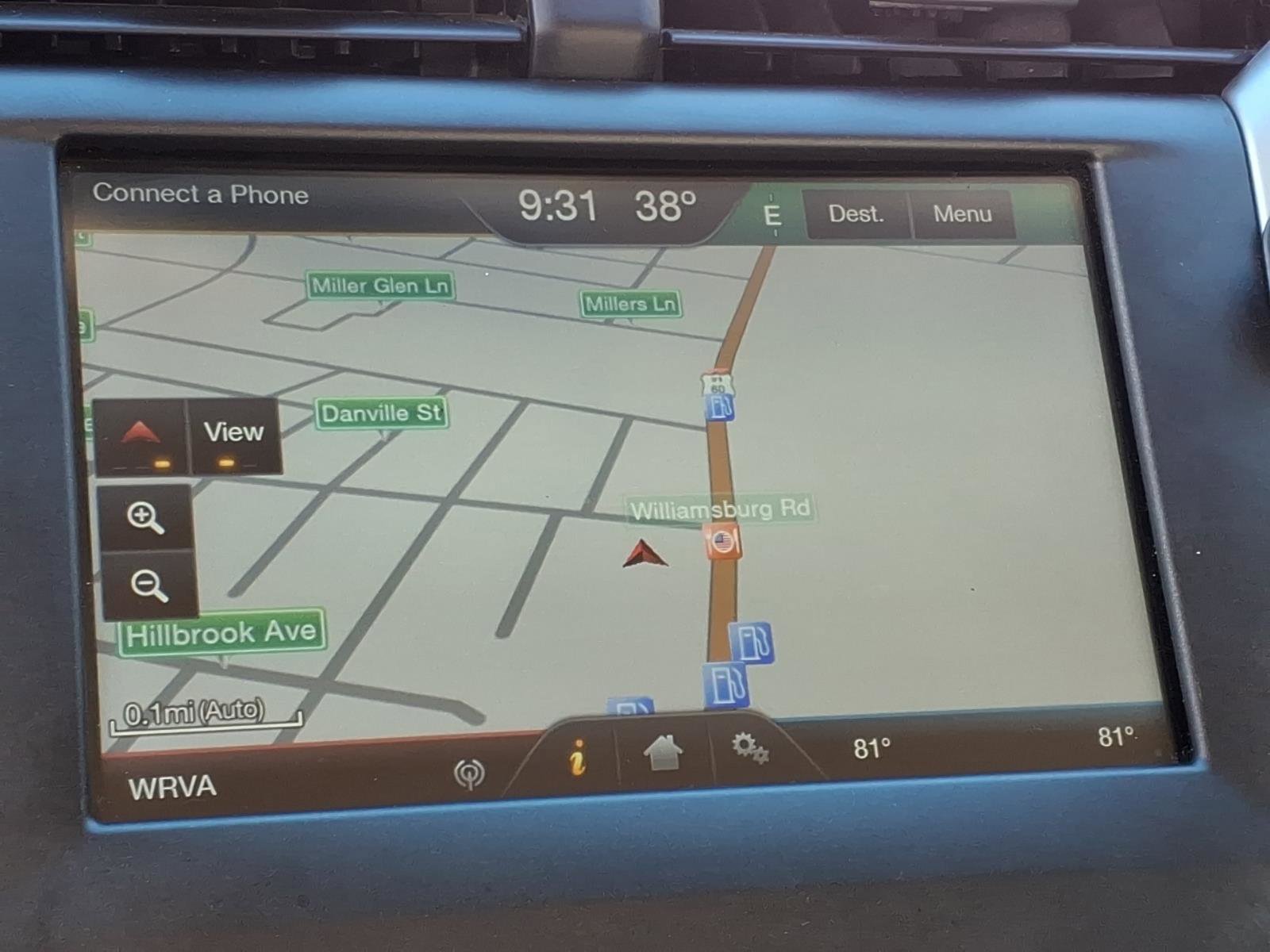 Used 2015 Ford Fusion SE w/ Equipment Group 202A image 9