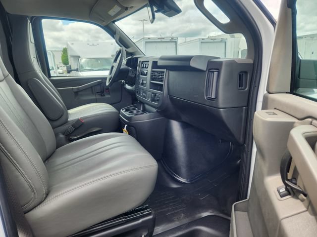 New 2024 Chevrolet Express 3500 w/ Power Convenience Package RWD image 15