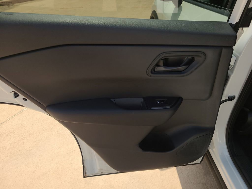 Certified 2026 Nissan Rogue S FWD image 12