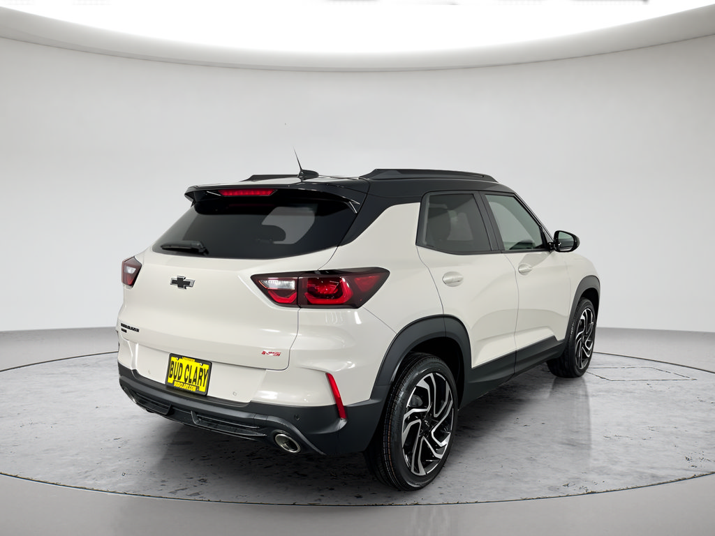 New 2026 Chevrolet TrailBlazer RS w/ Convenience Package AWD/4WD image 3
