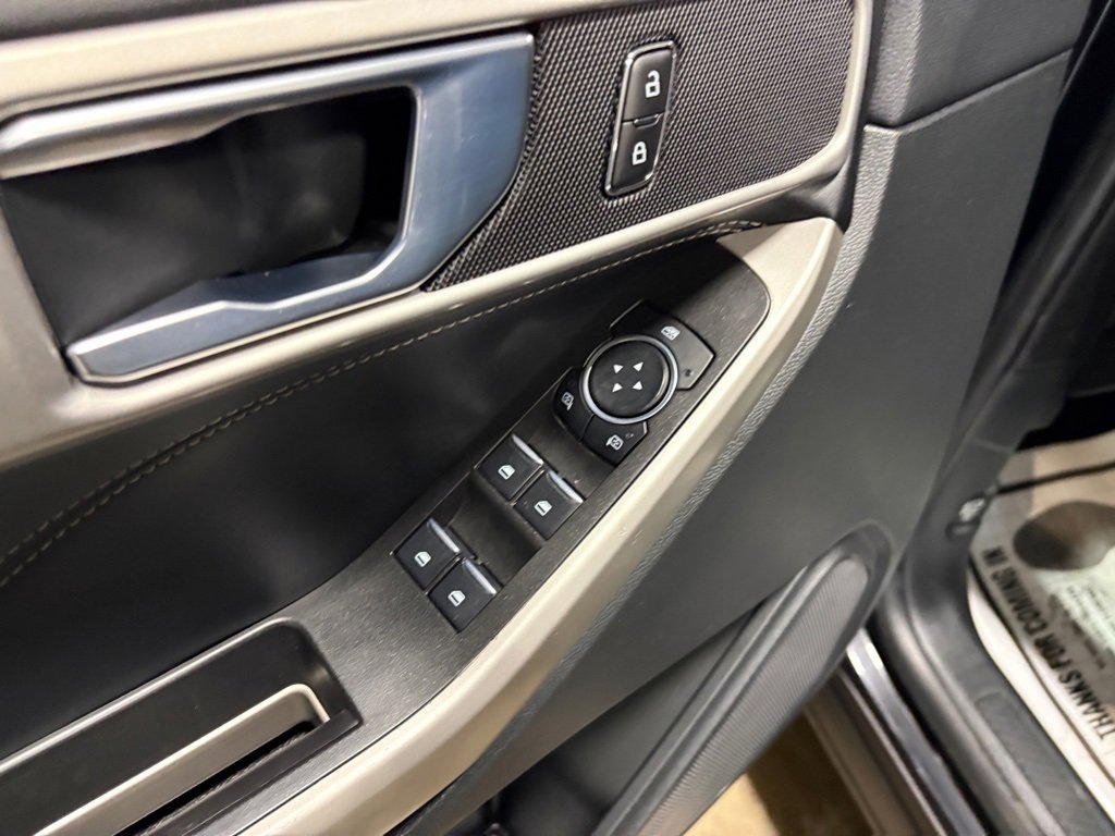 Certified 2023 Ford Explorer XLT w/ Equipment Group 202A image 18