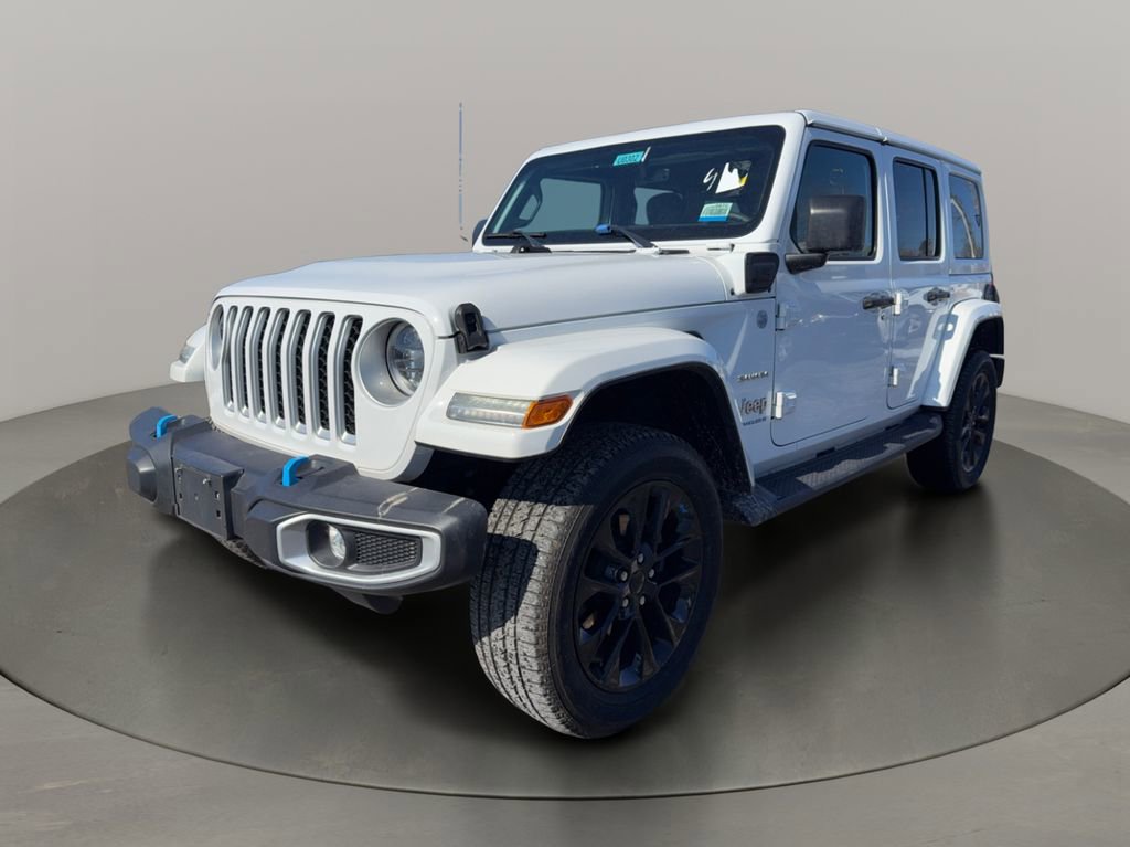 Used 2023 Jeep Wrangler Unlimited Sahara image 3