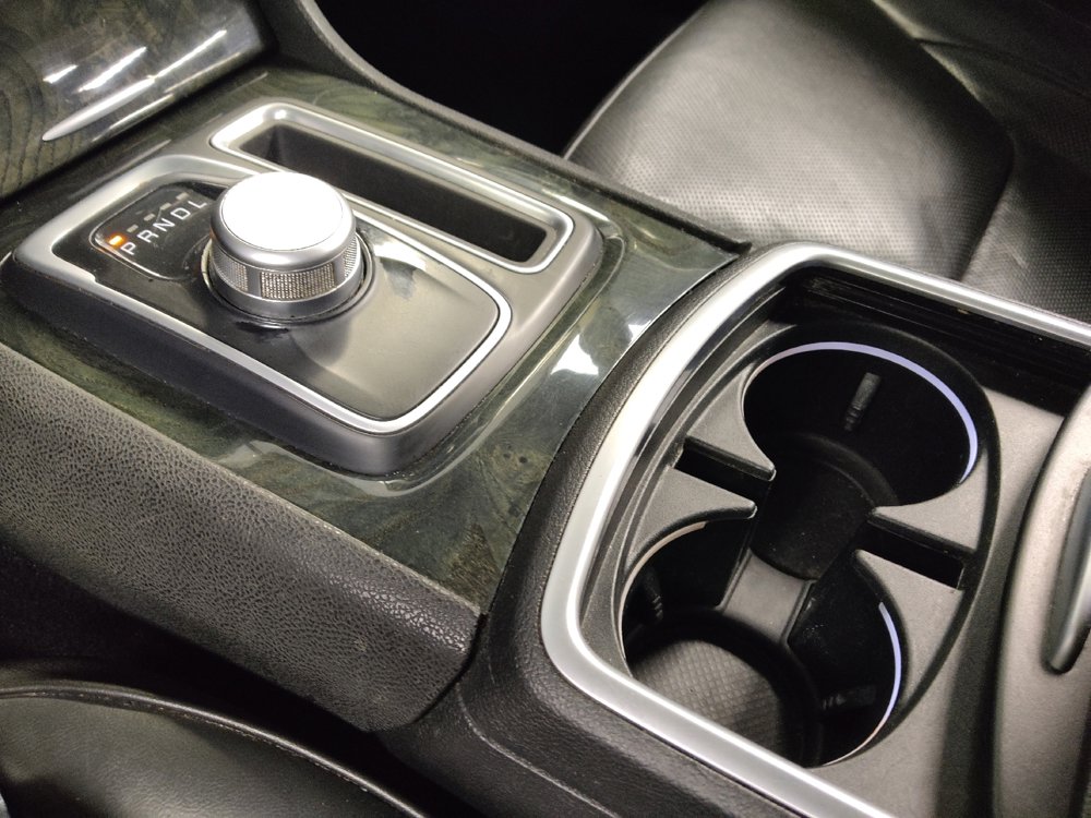 Used 2019 Chrysler 300 Limited image 26