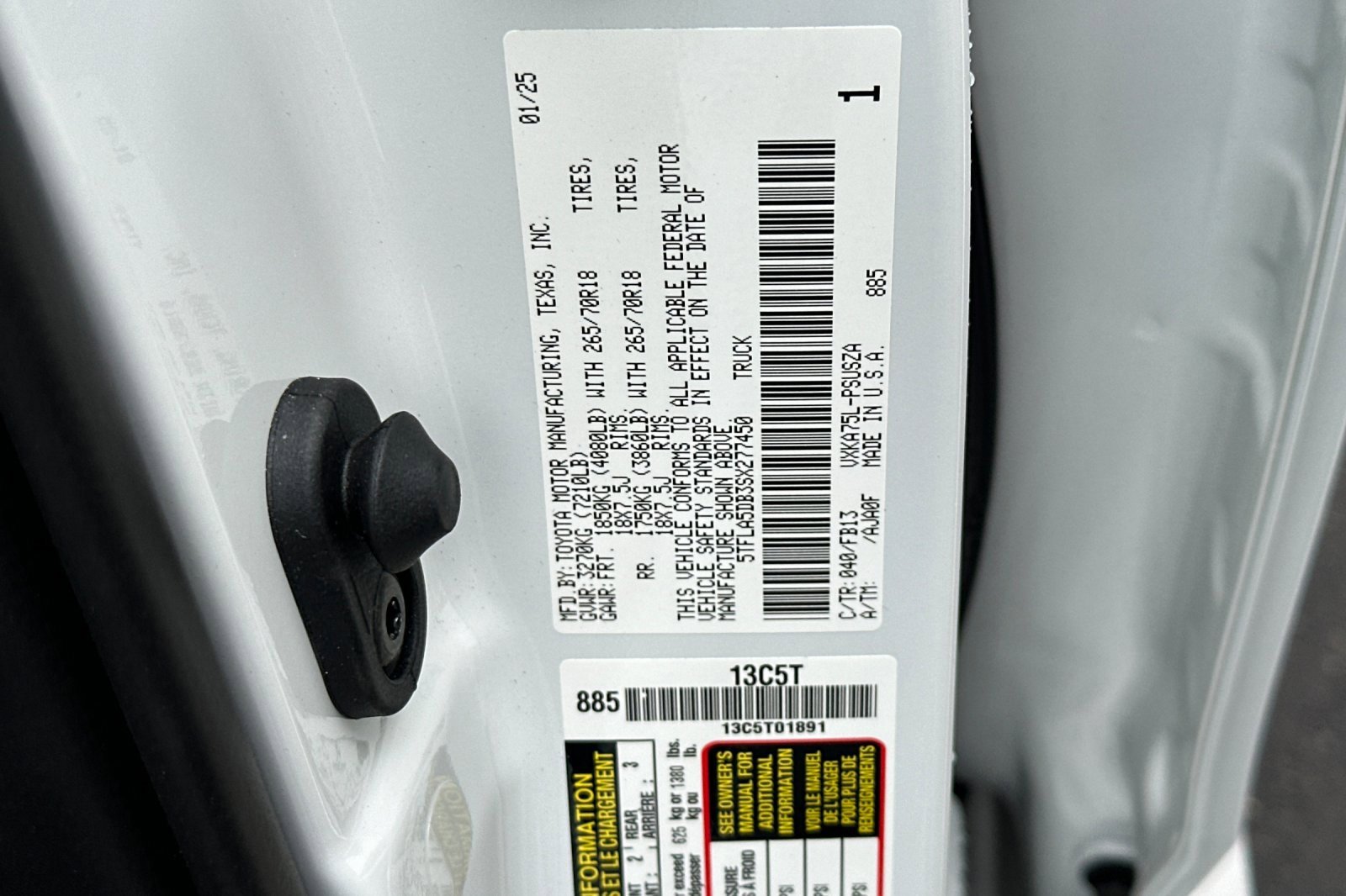 New 2025 Toyota Tundra SR5 image 23