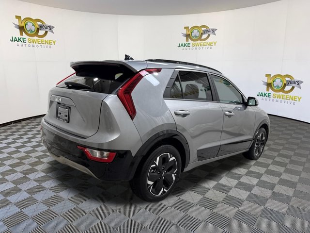Certified 2024 Kia Niro Wind w/ Wind Preserve Package FWD image 10