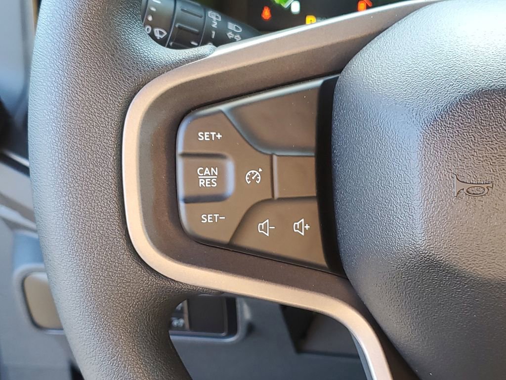 New 2025 Ford Bronco 4-Door AWD/4WD image 12