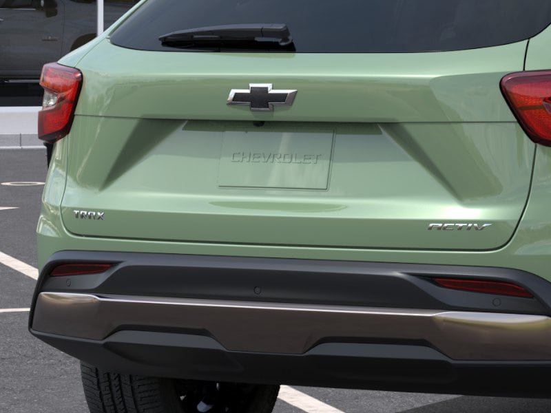 New 2026 Chevrolet Trax ACTIV w/ Sunroof Package FWD image 14