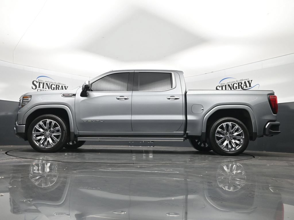 Used 2025 GMC Sierra 1500 Denali w/ Denali Reserve Package AWD/4WD image 29