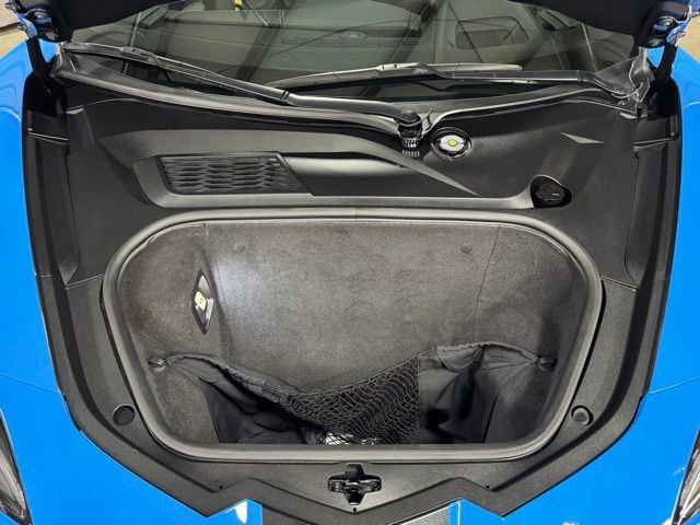 Used 2020 Chevrolet Corvette Stingray Premium Cpe w/ 3LT Preferred Equipment Group image 32