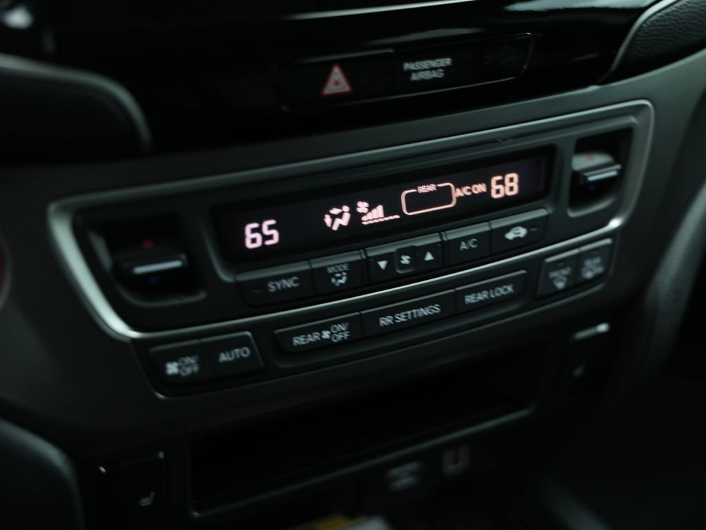 Used 2022 Honda Pilot Special Edition image 38