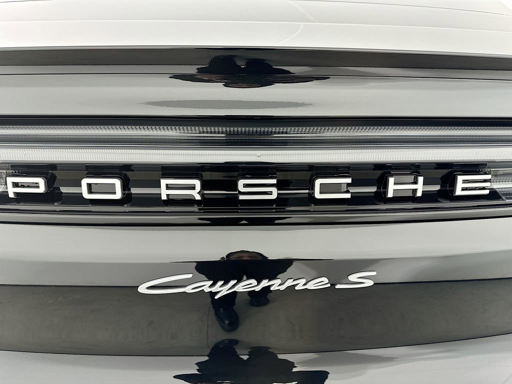 New 2026 Porsche Cayenne S image 35