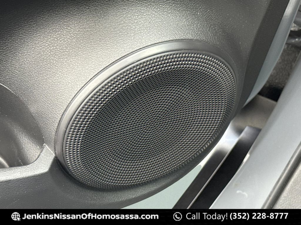 Certified 2022 Nissan Kicks SV image 30