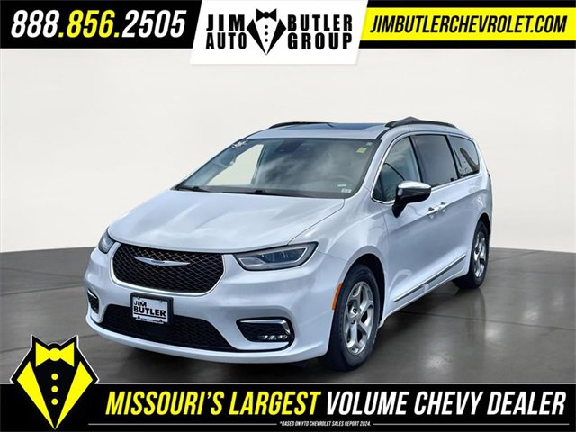 Used 2023 Chrysler Pacifica Limited