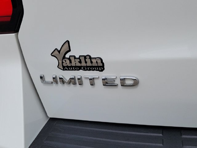 Used 2024 Ford Expedition Limited RWD image 5