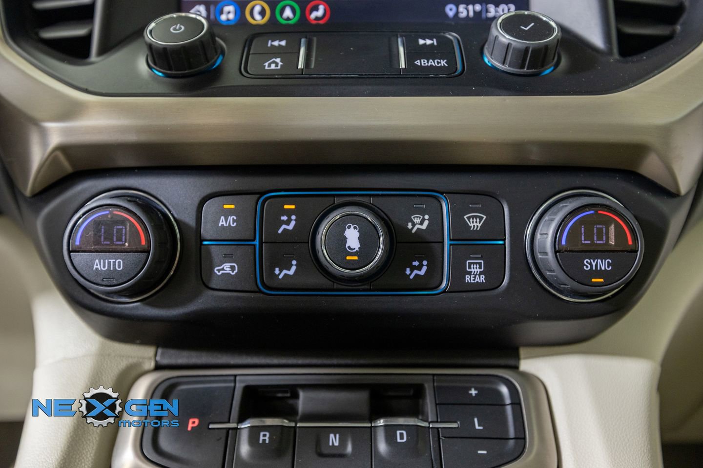 Used 2020 GMC Acadia Denali w/ Trailering Package AWD/4WD image 18