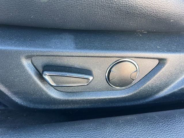 Used 2016 Ford Mustang Premium image 33