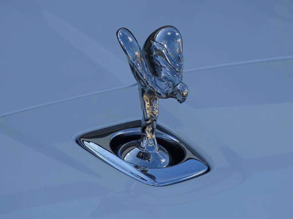 Certified 2025 Rolls-Royce Cullinan AWD/4WD image 8