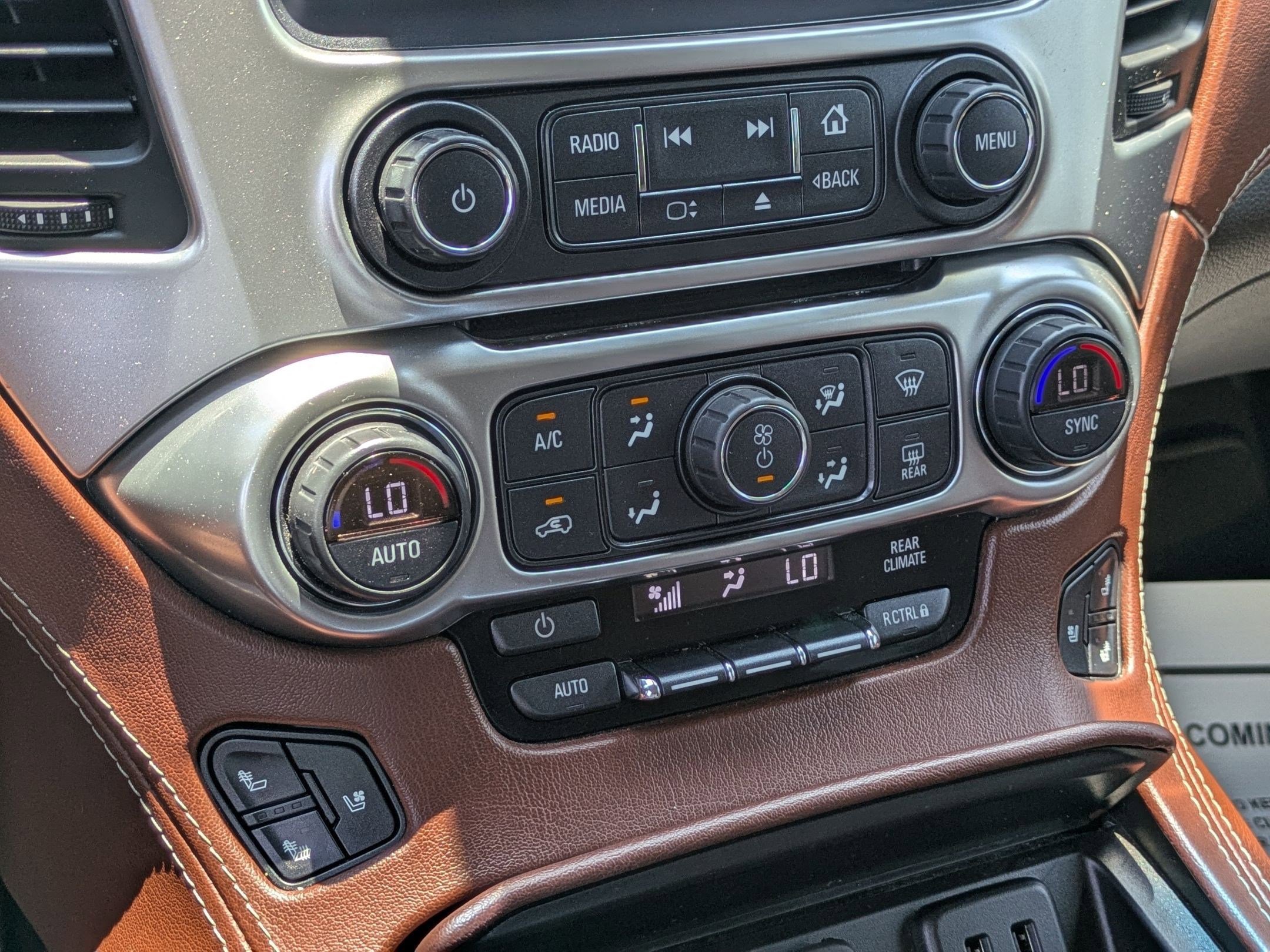 Used 2019 Chevrolet Suburban Premier w/ RST 6.2L Performance Edition image 25