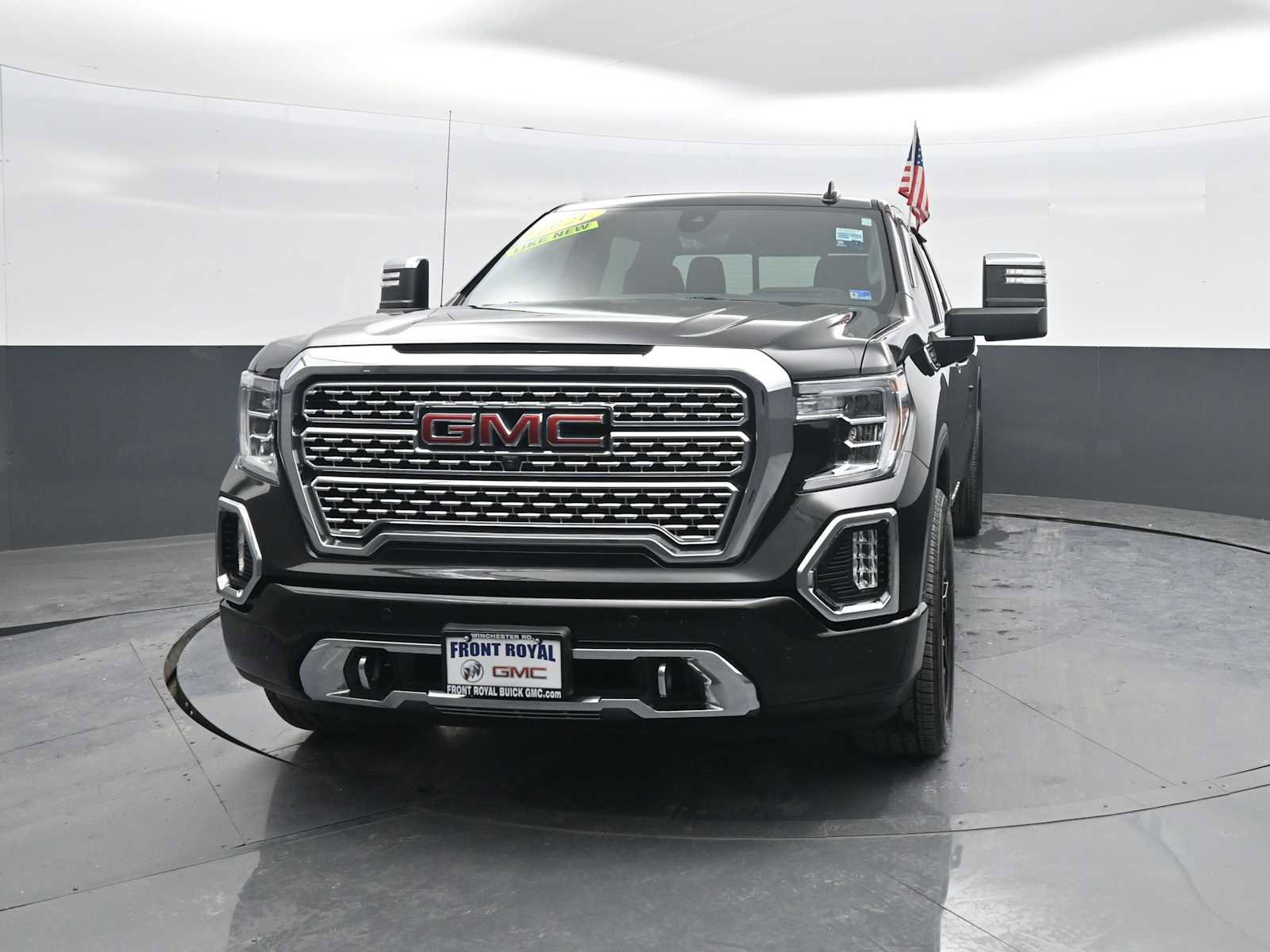 Used 2021 GMC Sierra 1500 Denali w/ Denali Ultimate Package AWD/4WD image 3