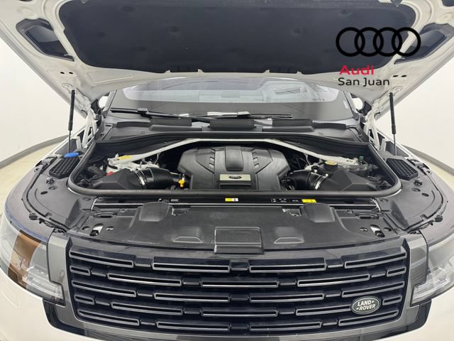 Used 2023 Land Rover Range Rover SE AWD/4WD image 4
