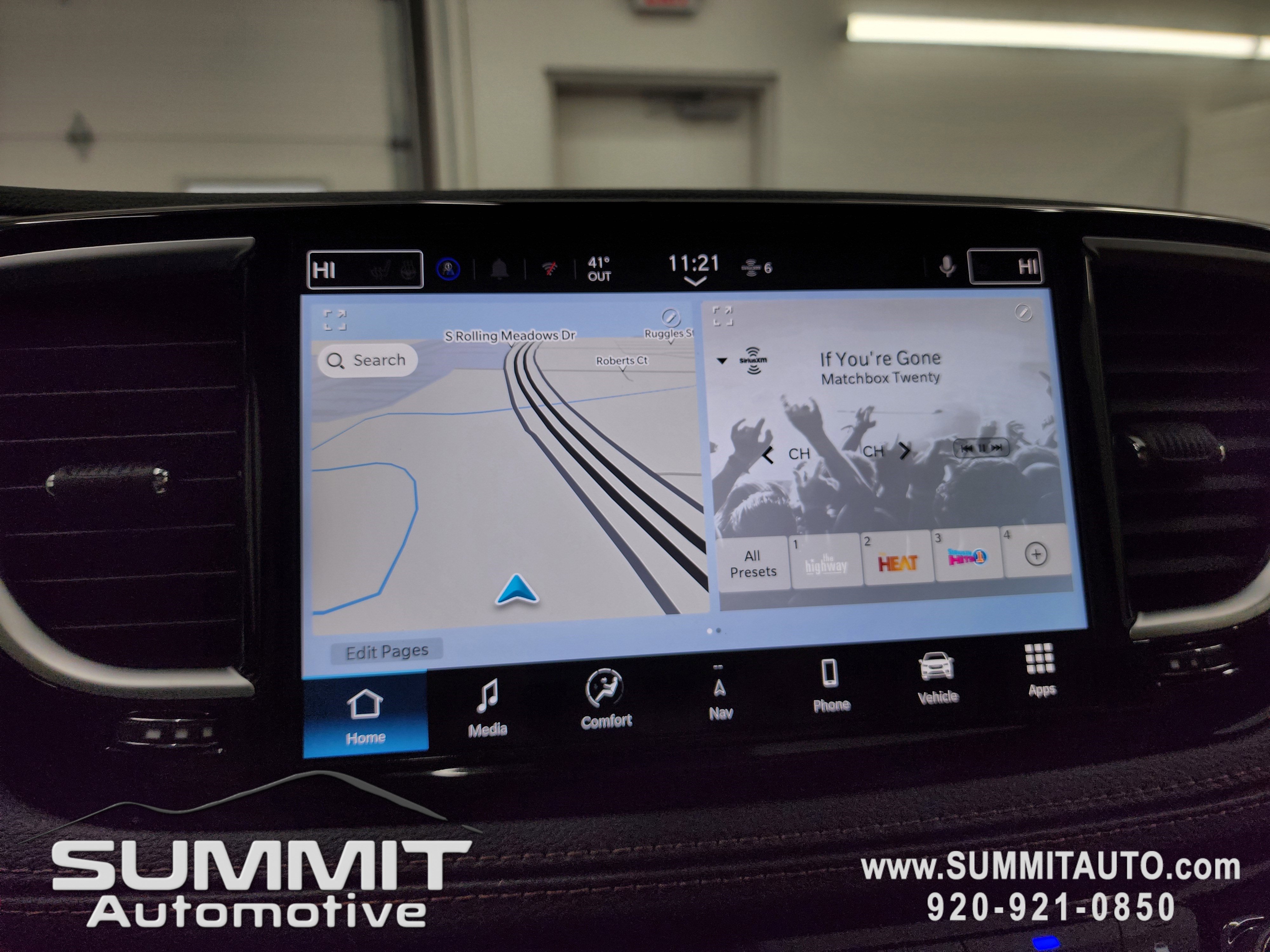 New 2026 Chrysler Pacifica Pinnacle w/ Trailer Tow Group image 49