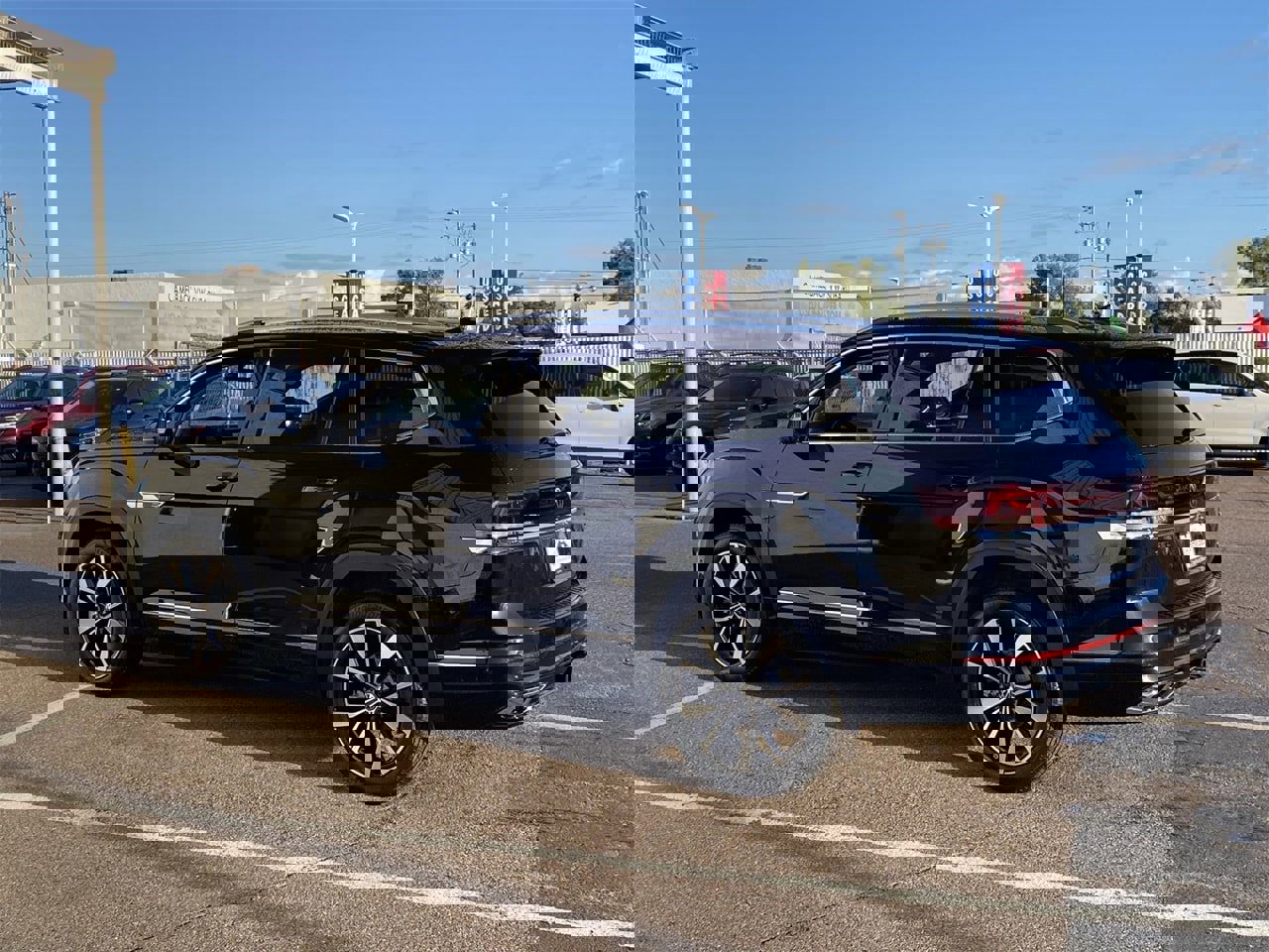 New 2026 Volkswagen Atlas SEL Premium R-Line image 4