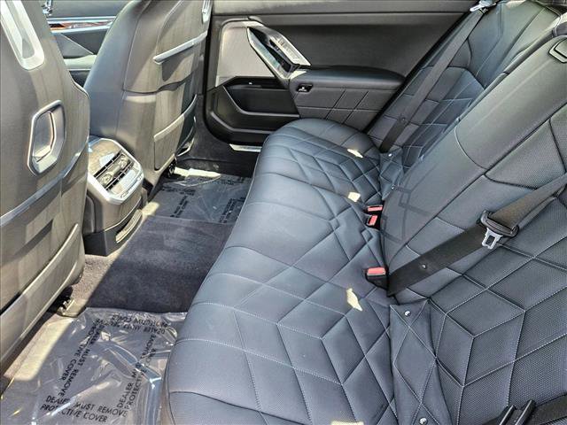 Certified 2023 BMW 760i xDrive image 26