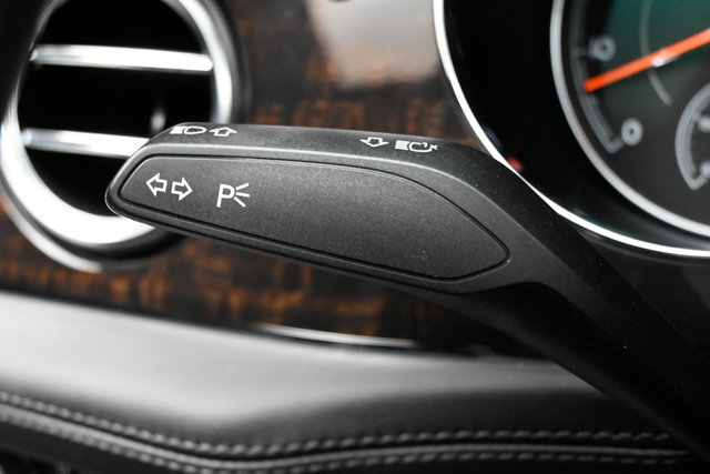 Used 2019 Bentley Bentayga AWD/4WD image 73