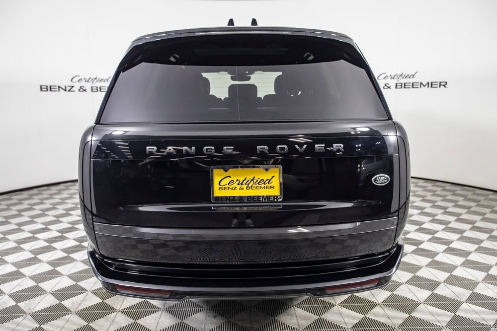 Used 2023 Land Rover Range Rover SE AWD/4WD image 7