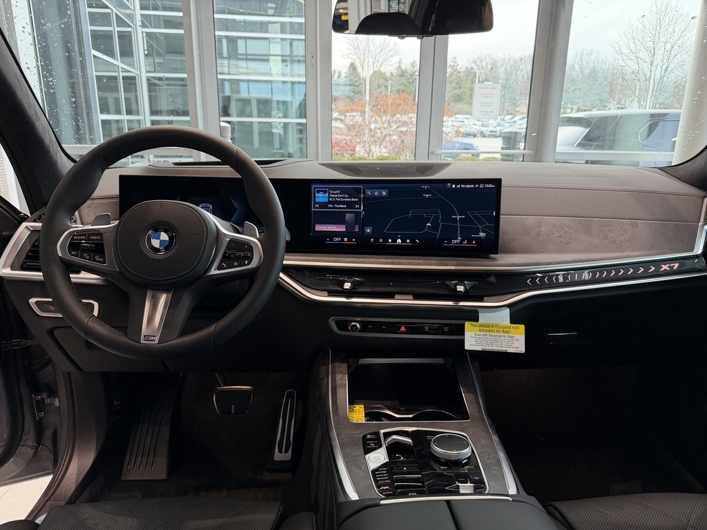 New 2026 BMW X7 xDrive40i w/ M Sport Package image 16