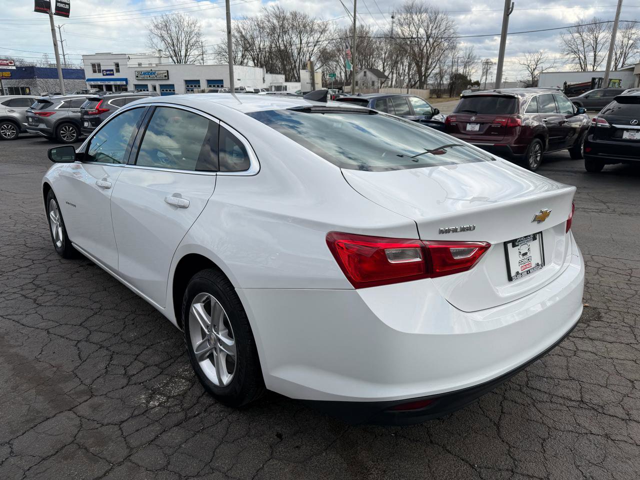 Used 2023 Chevrolet Malibu LS FWD image 5