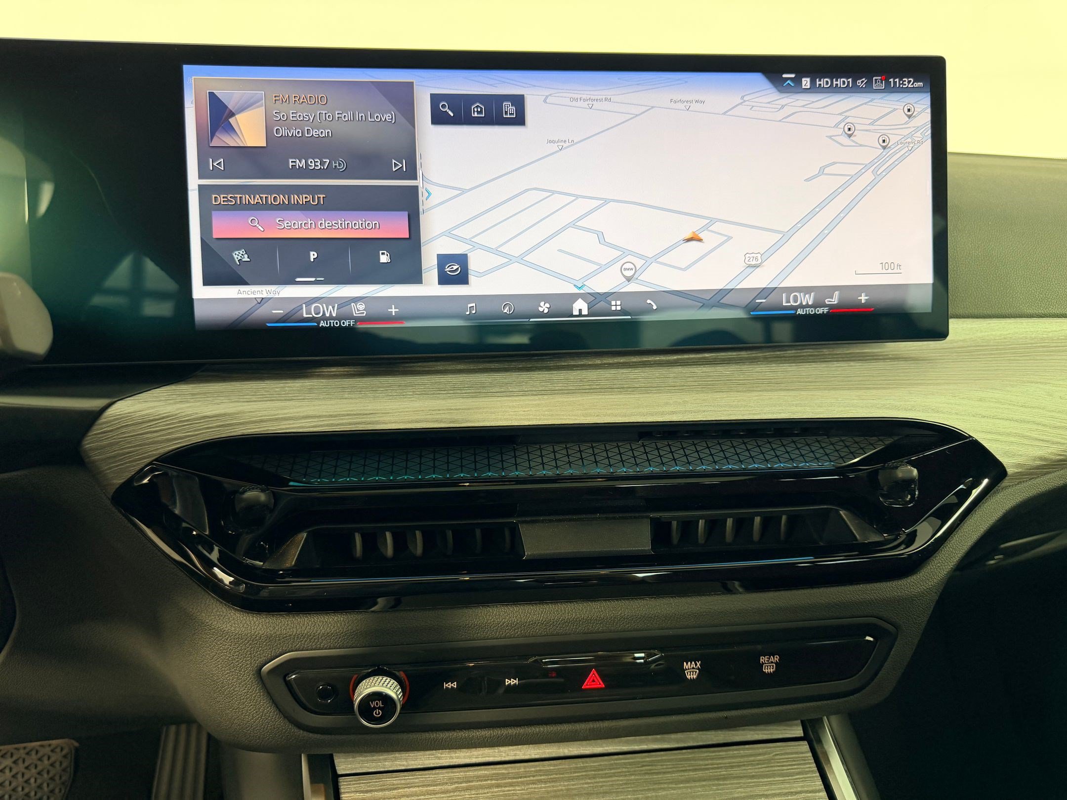 Certified 2026 BMW 330i xDrive Sedan AWD/4WD image 20