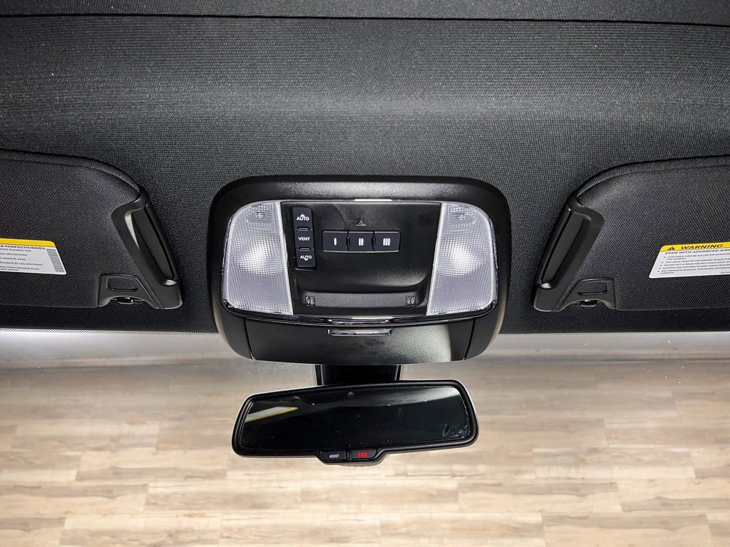 Used 2022 Dodge Charger Scat Pack image 17