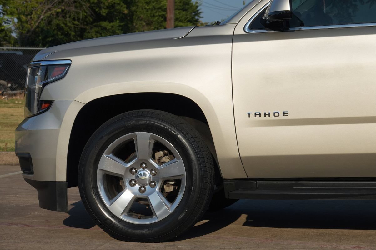 Used 2017 Chevrolet Tahoe LT w/ Luxury Package RWD image 24