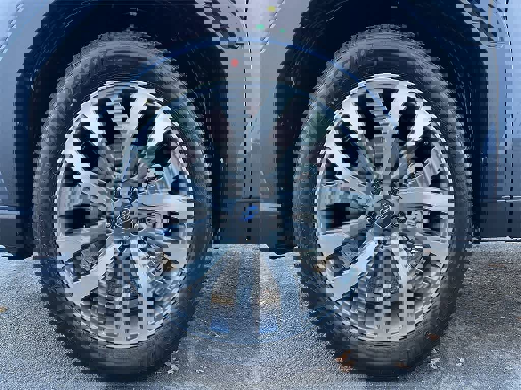 New 2025 Subaru Forester Touring image 7