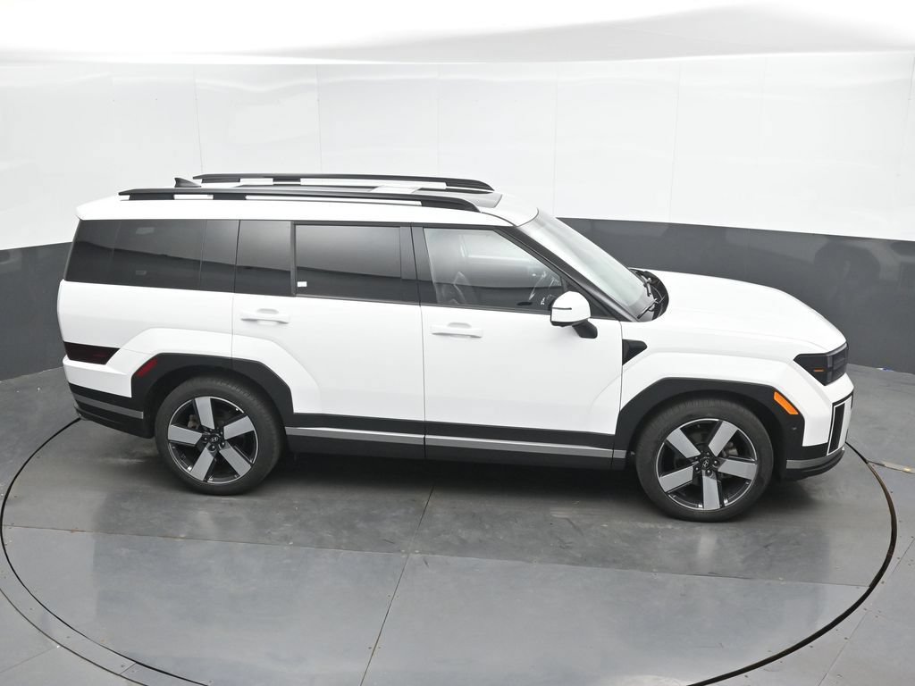 Certified 2025 Hyundai Santa Fe Limited AWD/4WD image 32