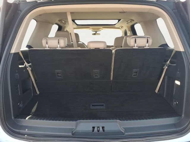 Used 2023 Ford Expedition Limited image 29
