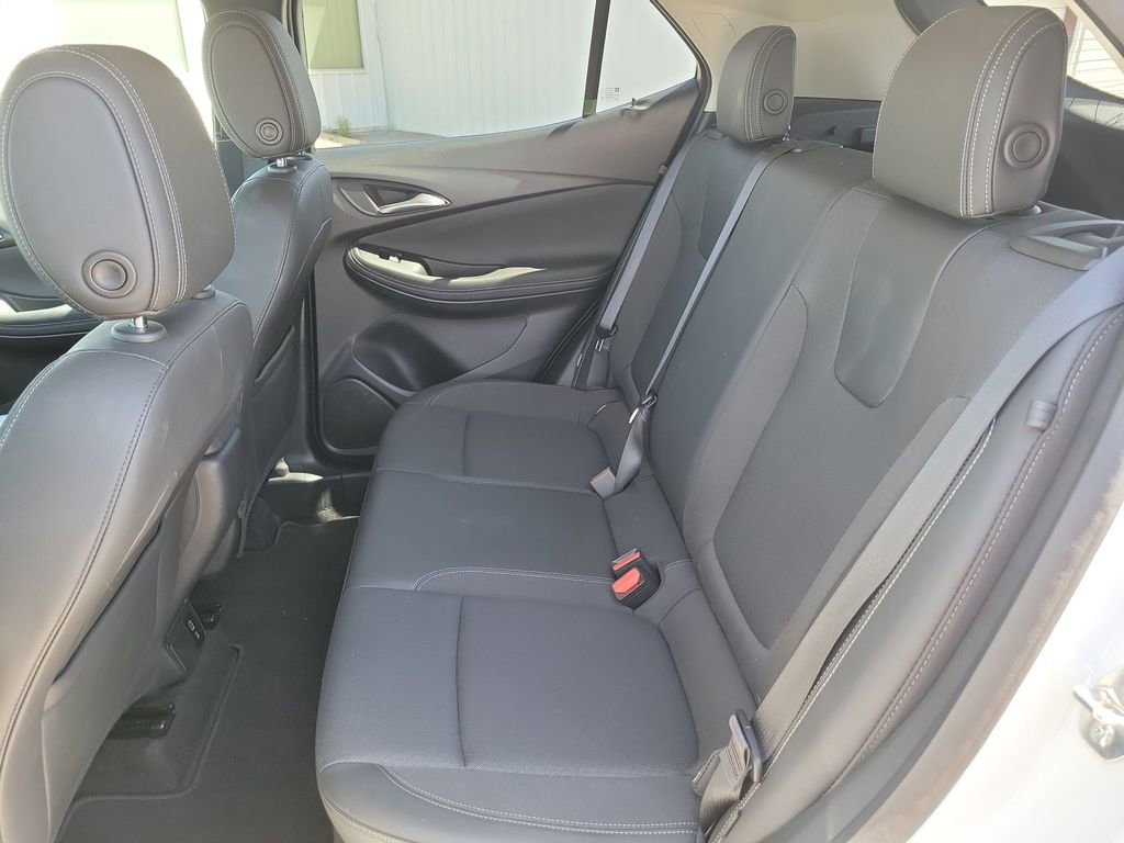 Used 2025 Buick Encore GX Preferred image 13