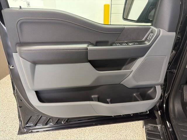 Used 2025 Ford F150 XLT w/ Equipment Group 301A Standard image 9