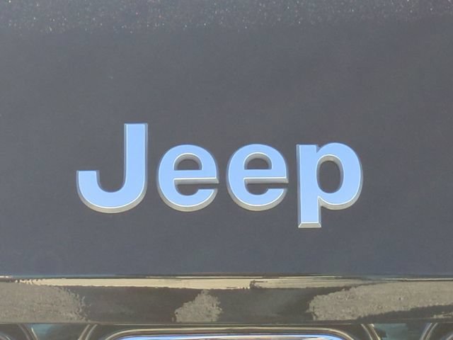 New 2025 Jeep Grand Cherokee L Limited w/ Luxury Tech Group II AWD/4WD image 43