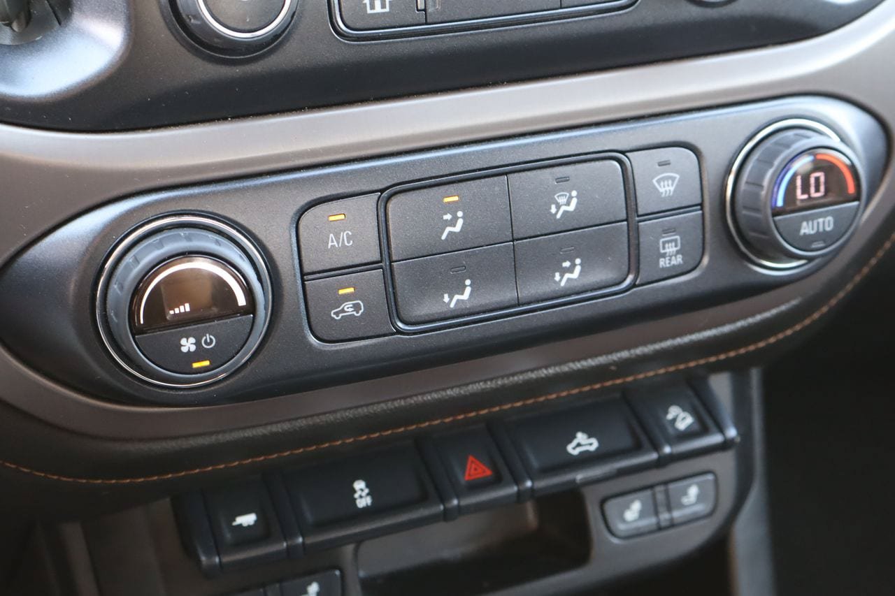 Used 2022 GMC Canyon AT4 AWD/4WD image 23