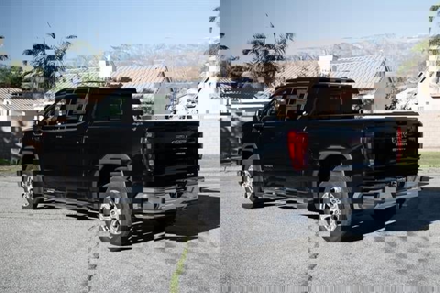 New 2024 GMC Sierra 1500 SLE w/ Preferred Package image 91