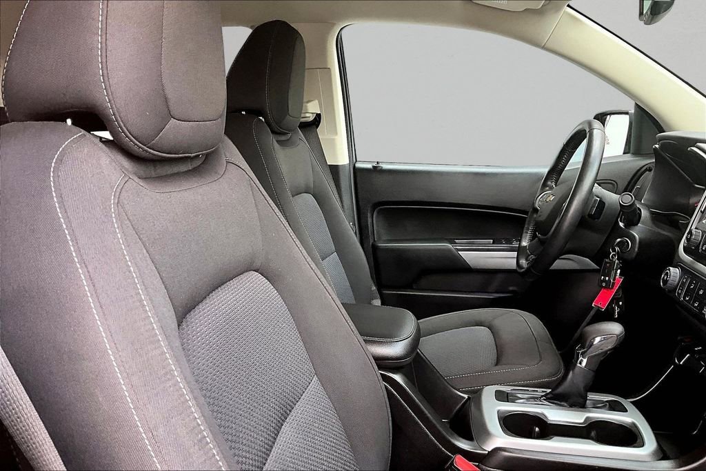 Used 2022 Chevrolet Colorado LT w/ LT Convenience Package image 31