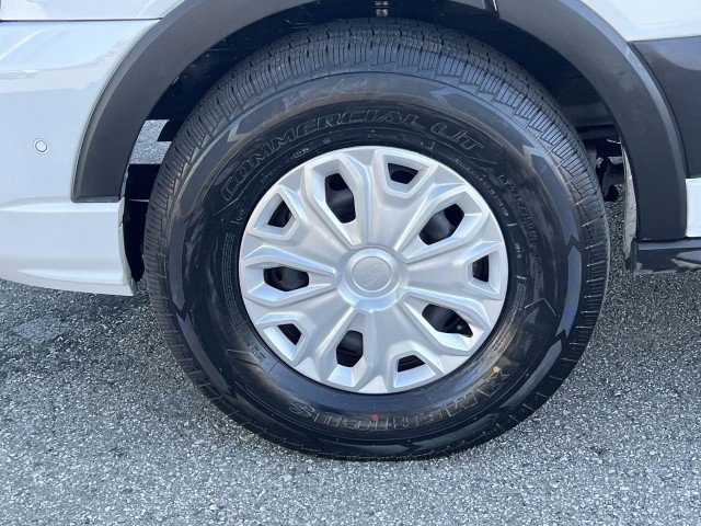 Used 2023 Ford Transit 350 XLT image 32