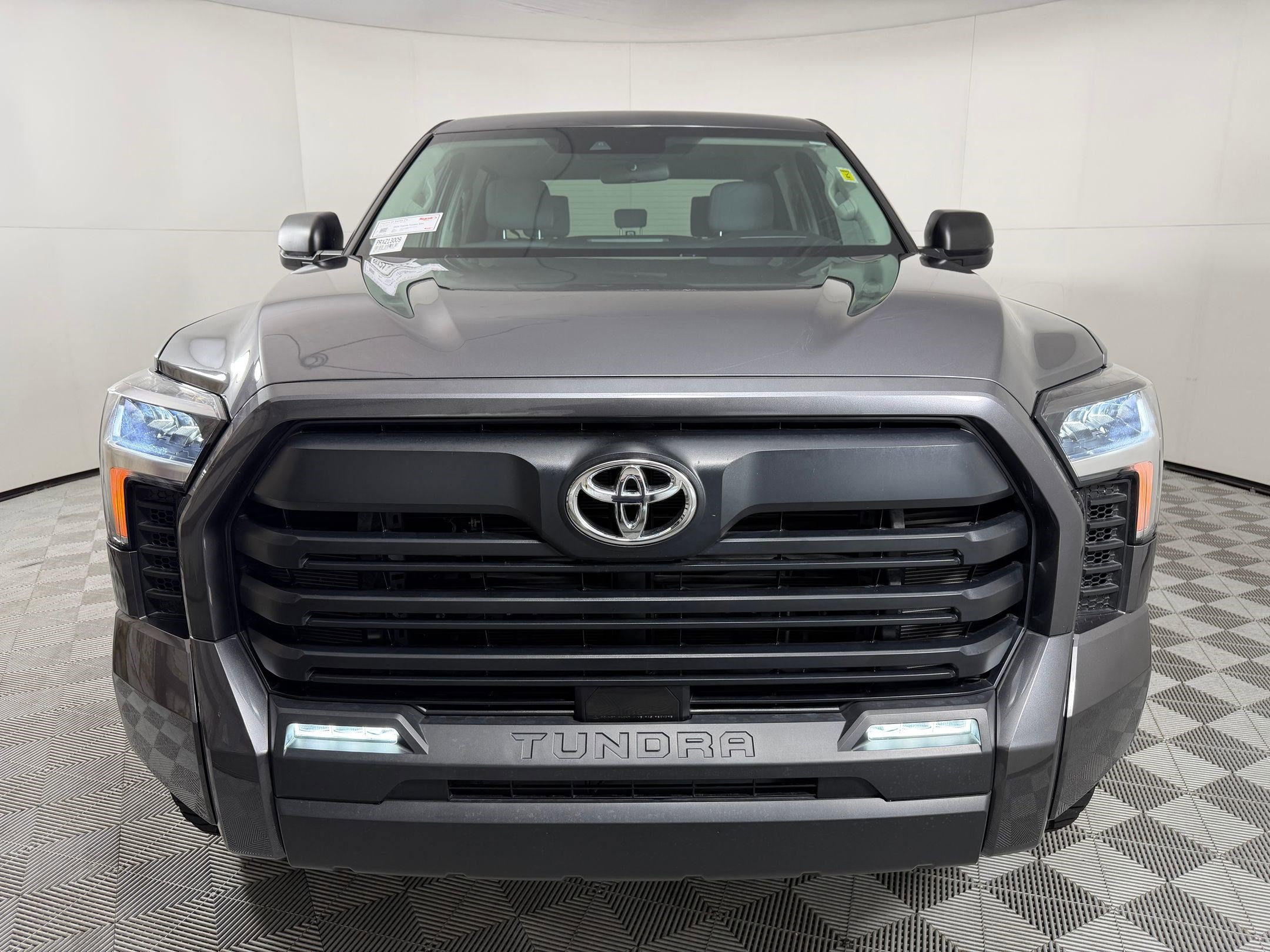 Used 2024 Toyota Tundra SR5 AWD/4WD image 5