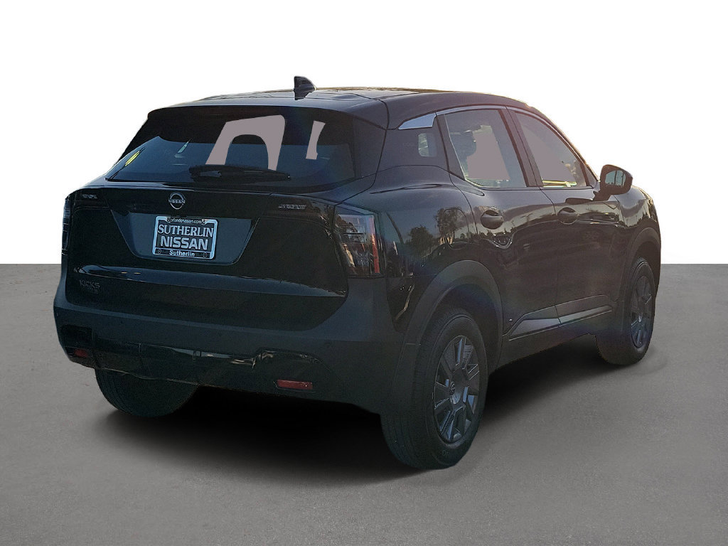 Used 2026 Nissan Kicks S FWD image 3