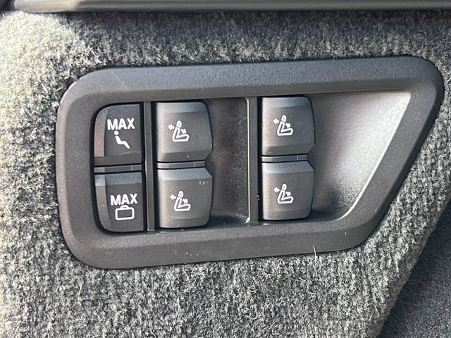 Used 2021 BMW X7 M50i AWD/4WD image 45