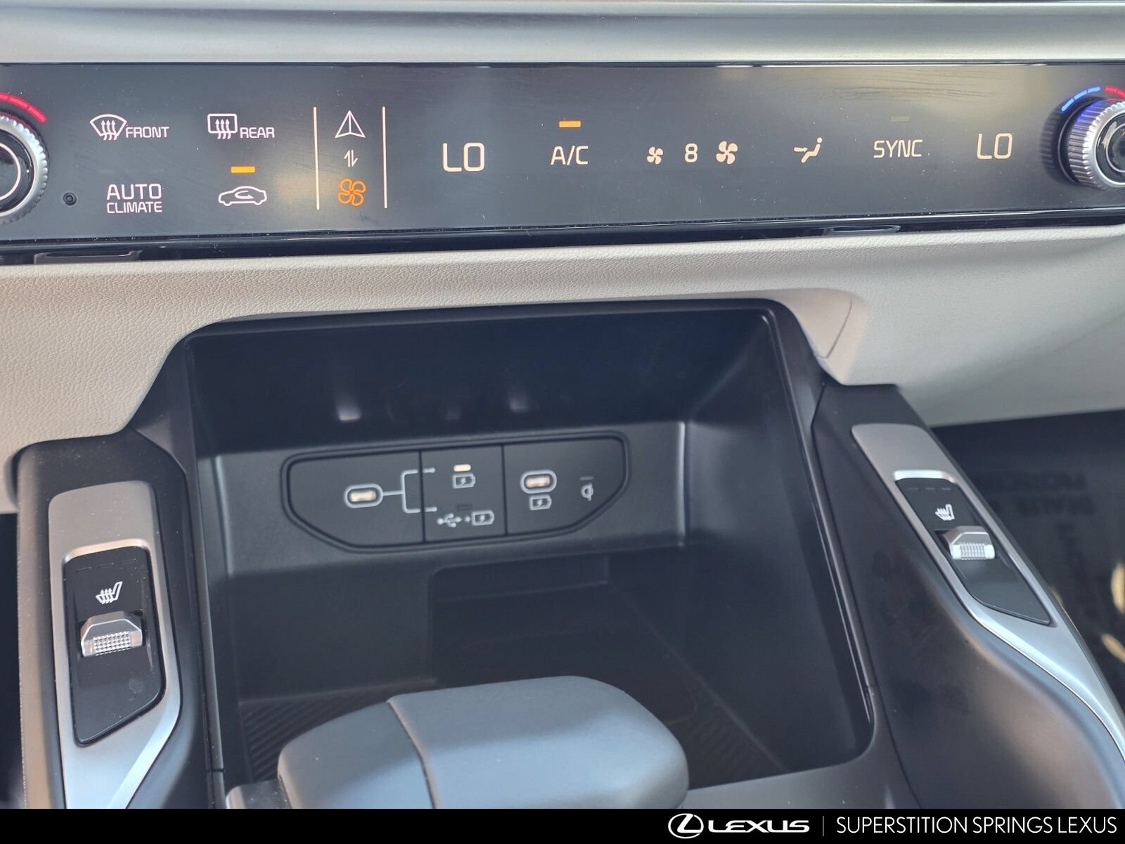Used 2025 Kia Sorento S w/ Panoramic Sunroof Package AWD/4WD image 19
