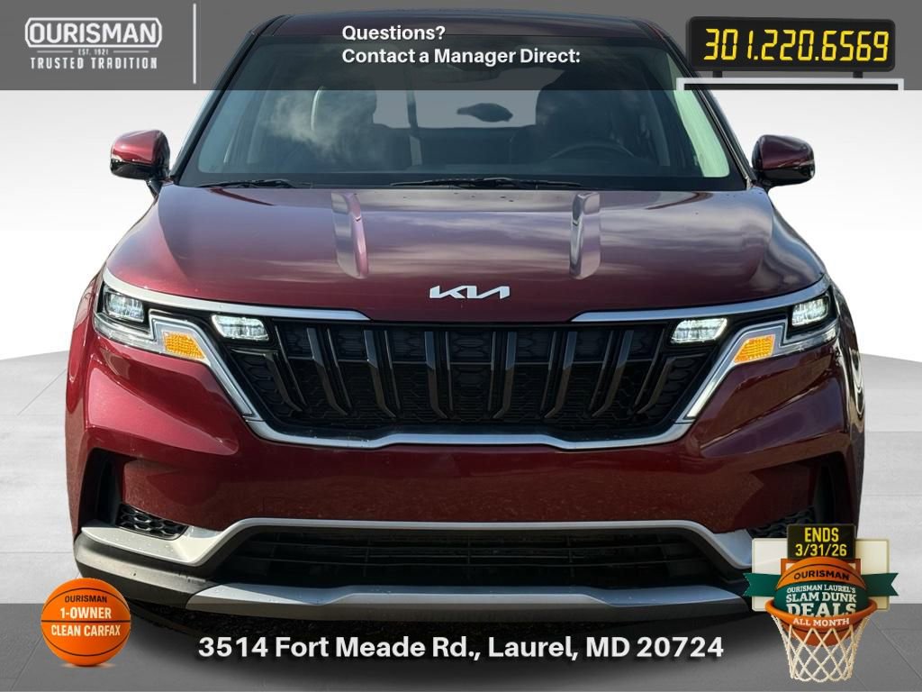 Used 2024 Kia Carnival LX image 3